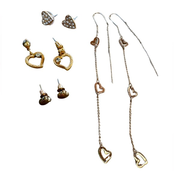 4 pairs of gold toned heart earrings - Picture 1 of 2